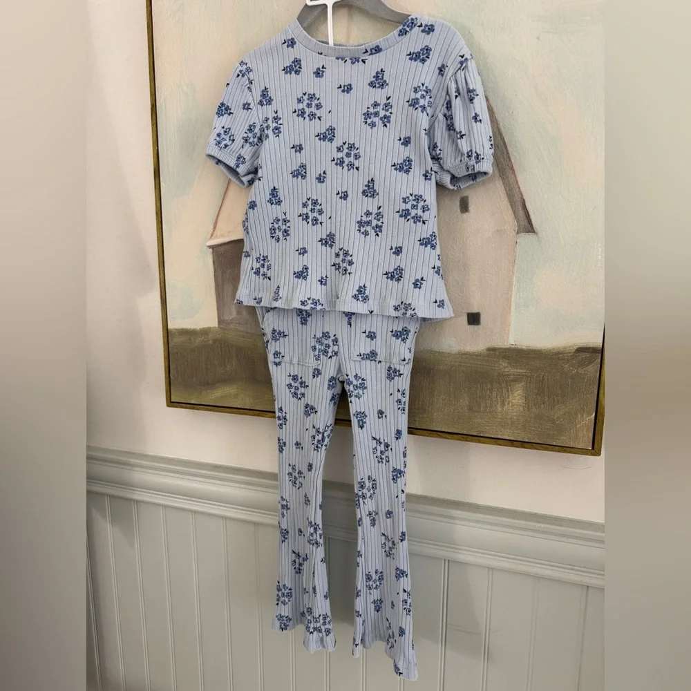 JESSICA SIMPSON Kids Light Blue Floral  Ribbed Cotton Tshirt Pant Set Size 4T